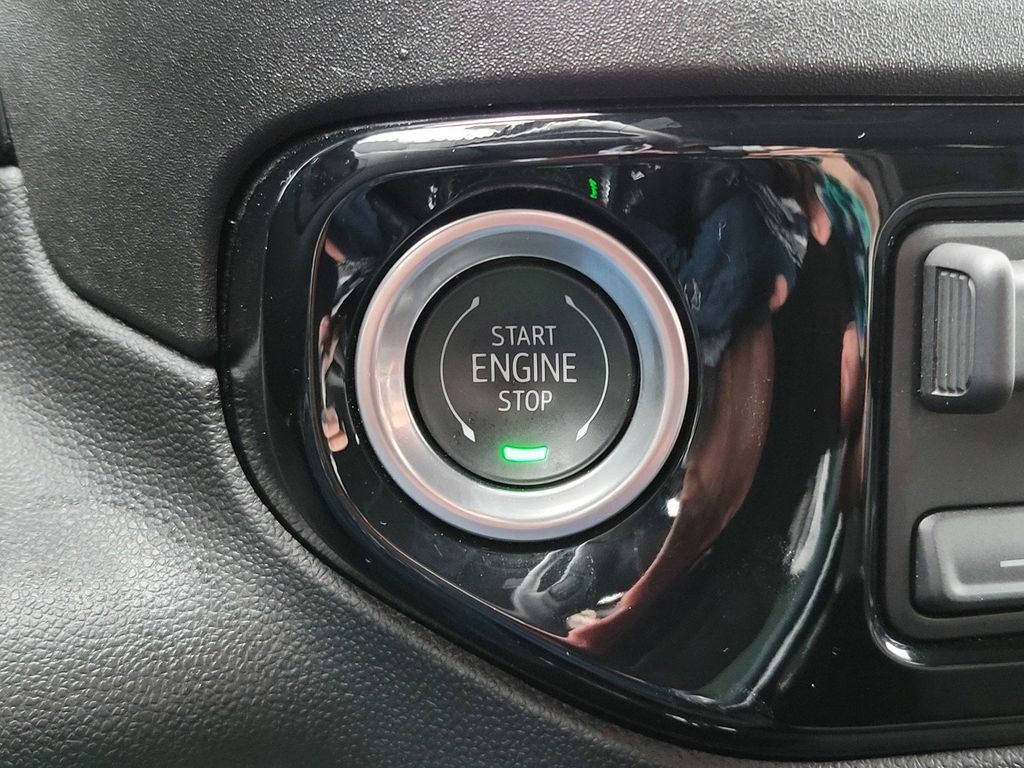 2024 Chevrolet Silverado 1500 LT Image 22 of 27