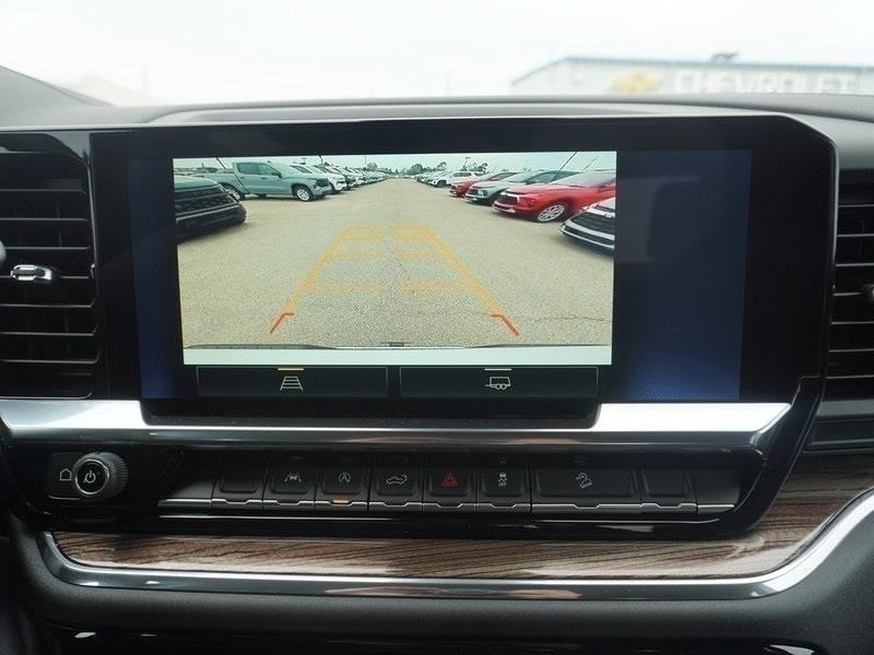 2024 Chevrolet Silverado 1500 LT Image 10 of 12