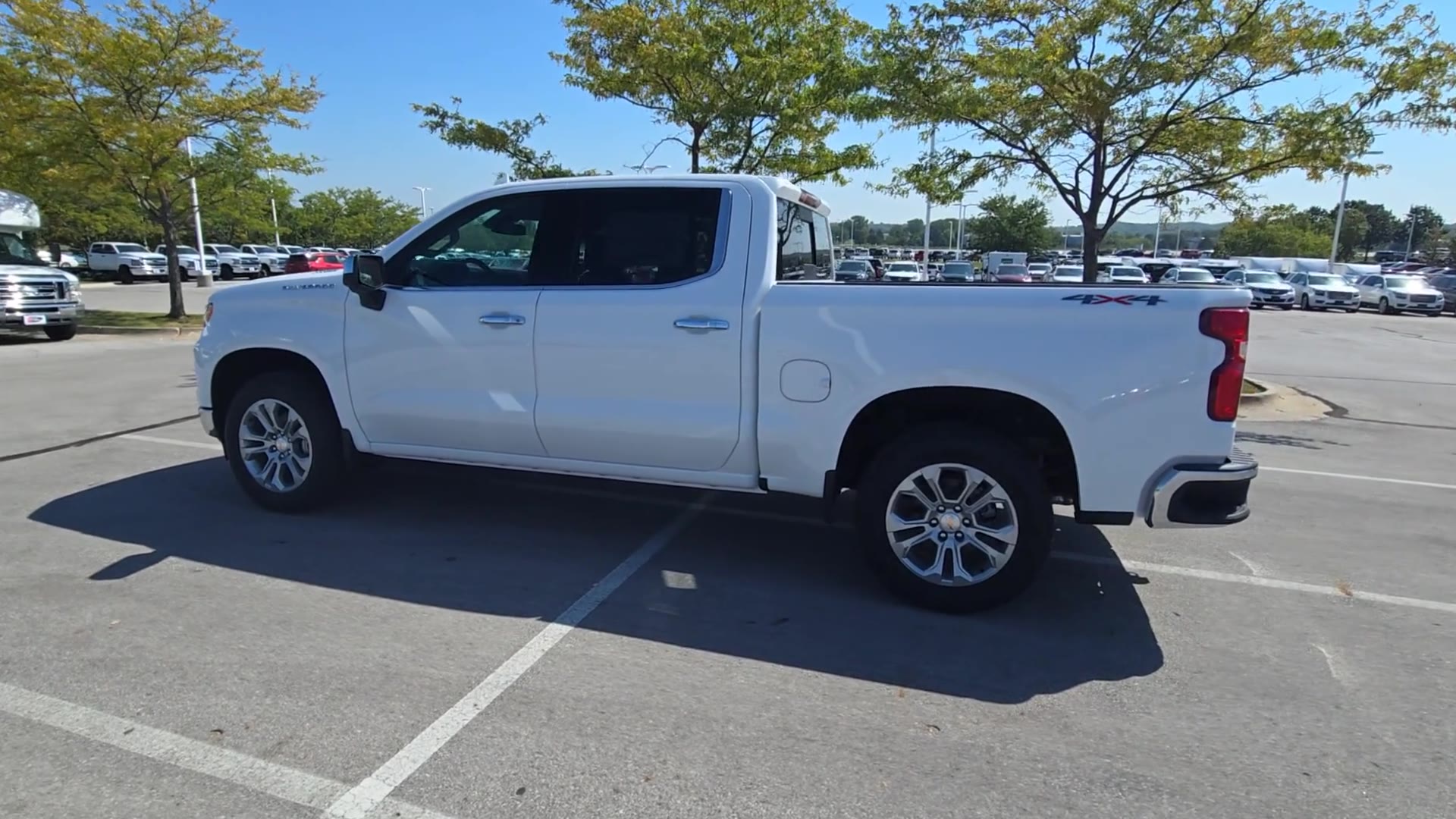 Vehicle image 30 of 59