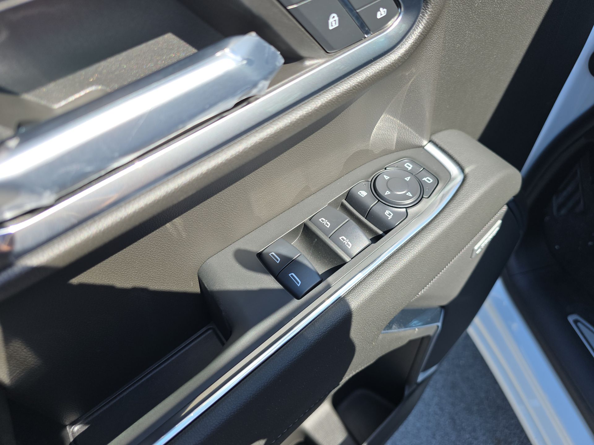 Vehicle image 48 of 59