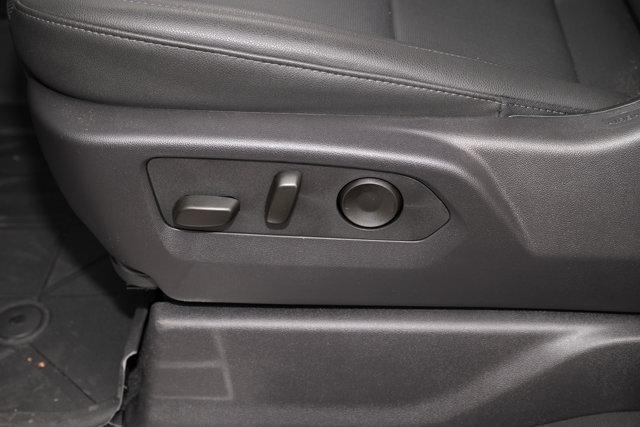 Vehicle image 16 of 39