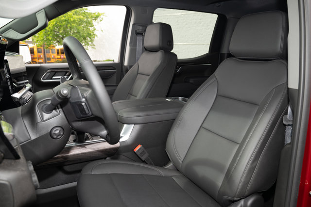 Vehicle image 15 of 39
