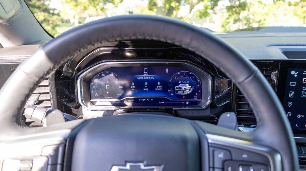 2024 Chevrolet Silverado 1500 LT Trail Boss Image 22 of 33