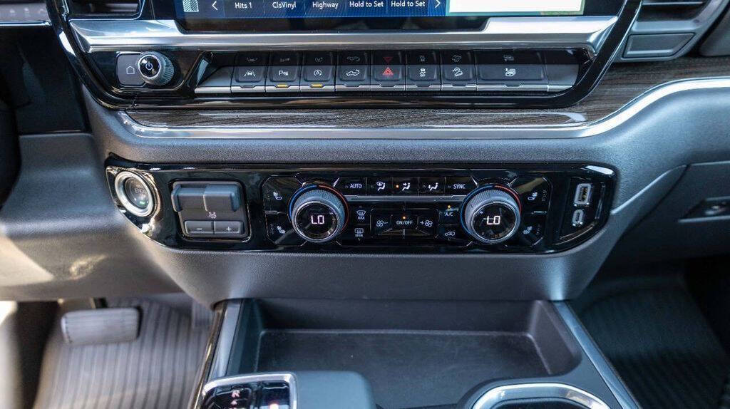 2024 Chevrolet Silverado 1500 LT Trail Boss Image 26 of 33