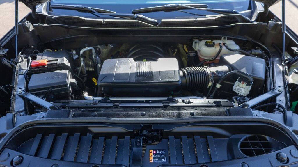 2024 Chevrolet Silverado 1500 LT Trail Boss Image 12 of 33