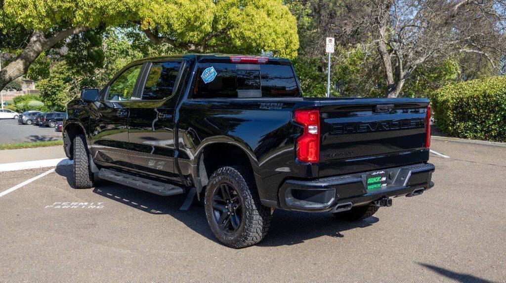 2024 Chevrolet Silverado 1500 LT Trail Boss Image 10 of 33