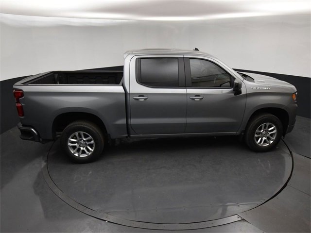 Vehicle image 14 of 52