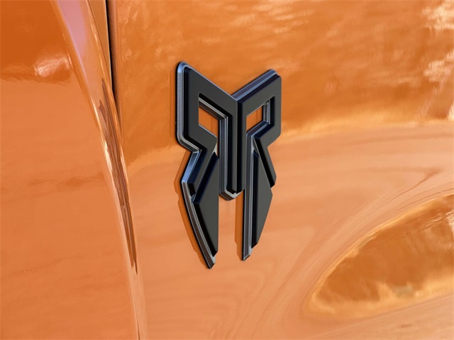 Vehicle image 23 of 33