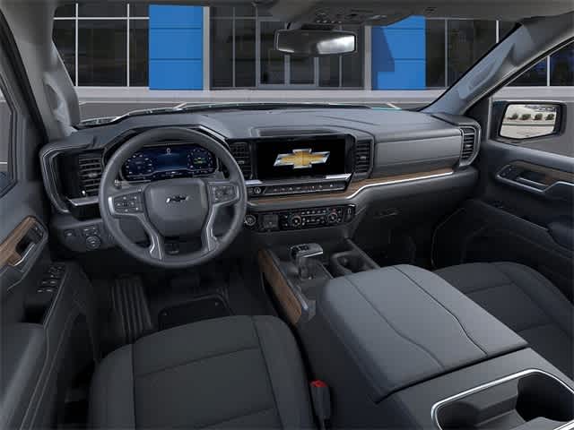 Vehicle image 15 of 24