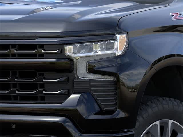 Vehicle image 10 of 24