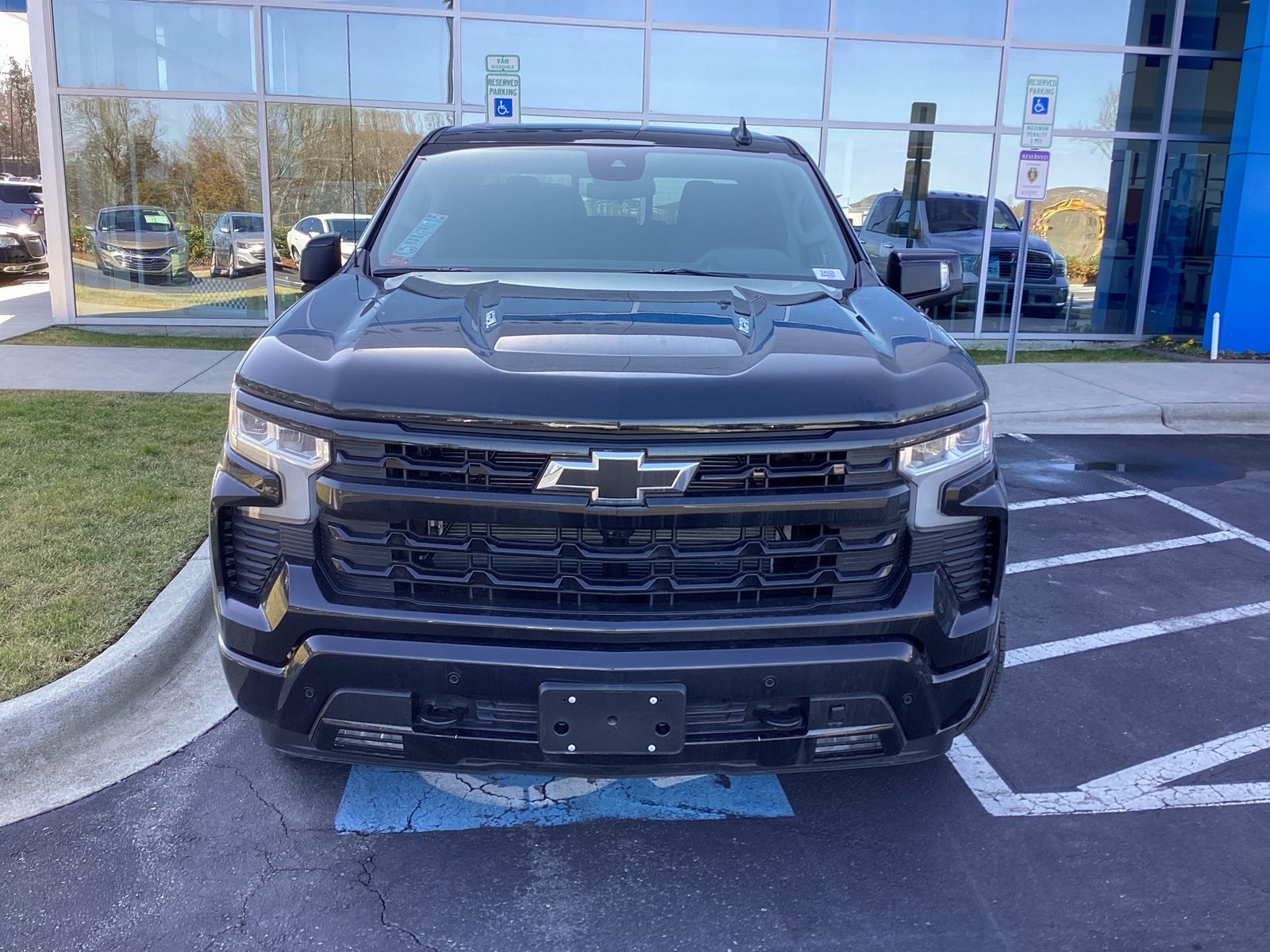 Vehicle image 7 of 30
