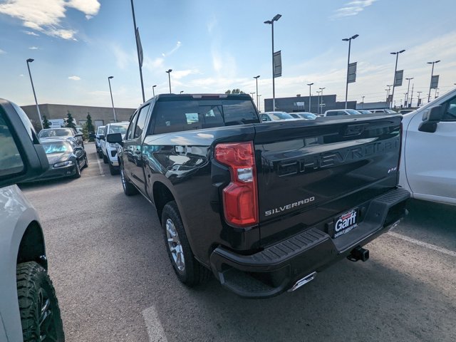 Vehicle image 5 of 25