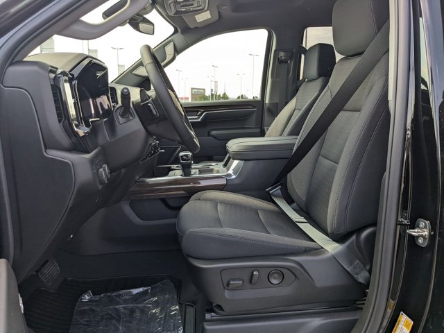Vehicle image 16 of 25