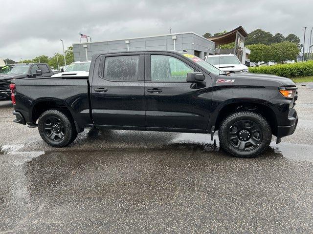 Vehicle image 9 of 32