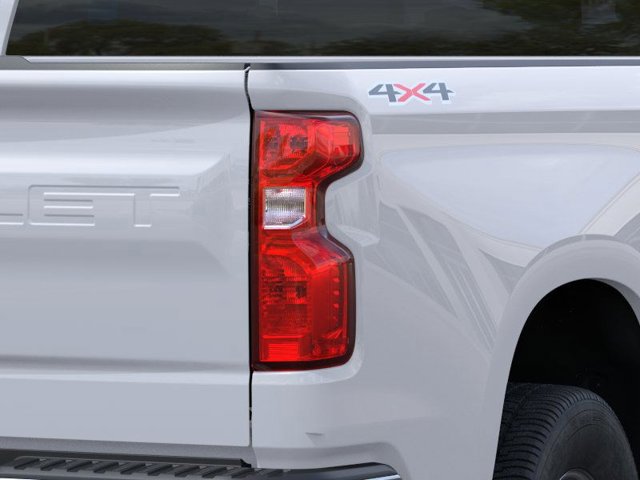 Vehicle image 12 of 25