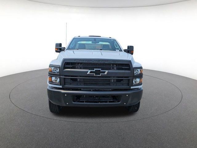 2024 Chevrolet Silverado MD Work Truck Image 3 of 26