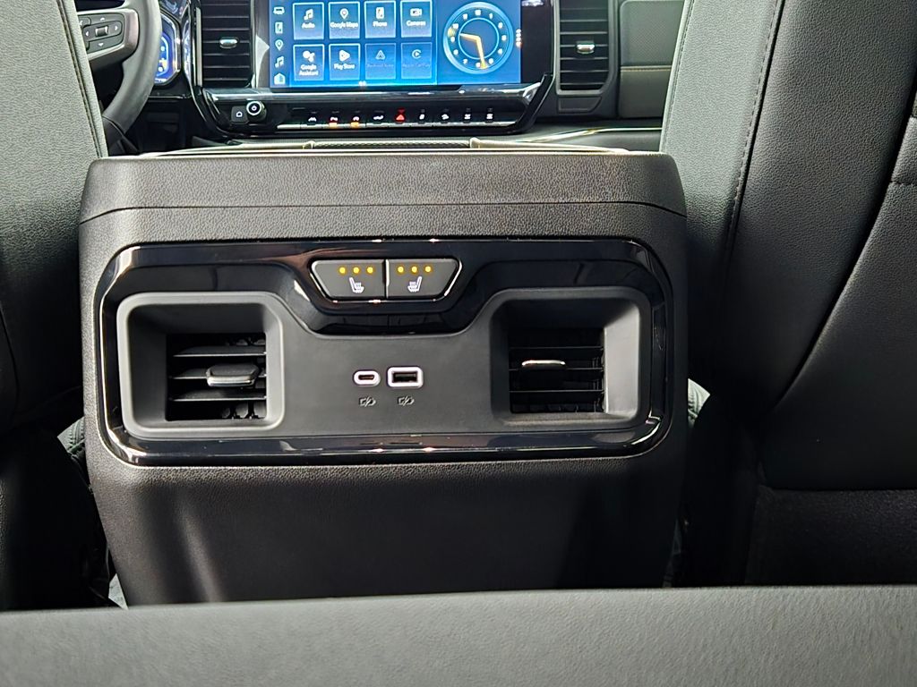 2024 Chevrolet Silverado 1500 ZR2 Image 37 of 40