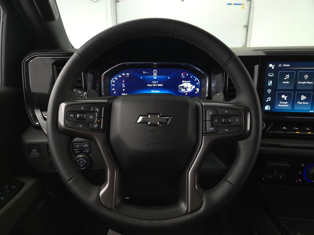 2024 Chevrolet Silverado 1500 ZR2 Image 23 of 40