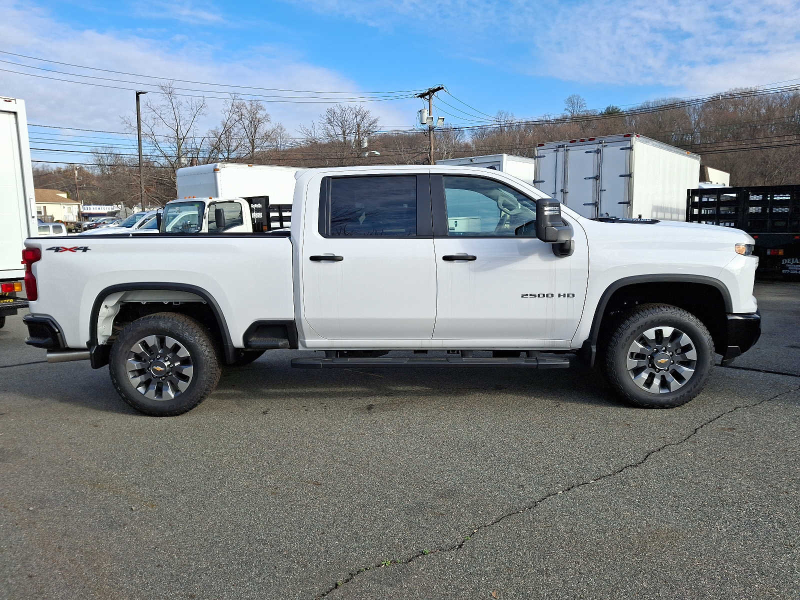 Vehicle image 4 of 22