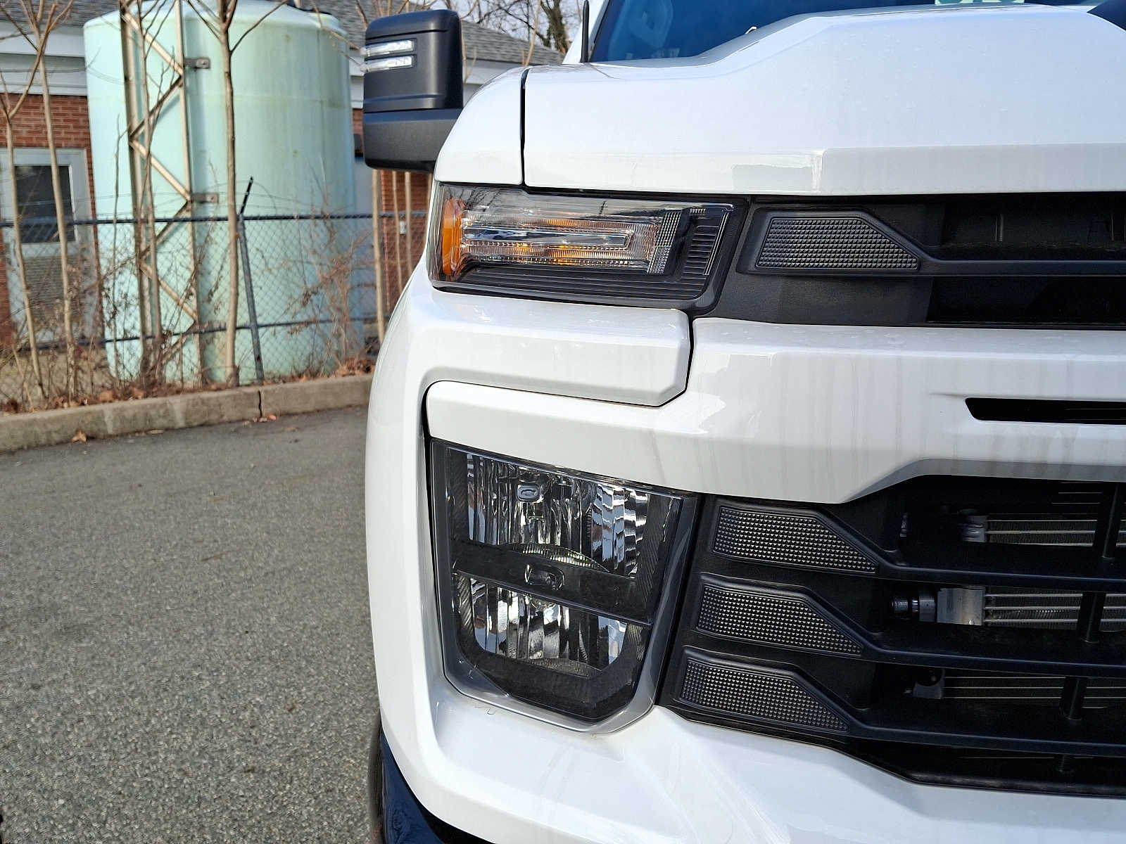 Vehicle image 9 of 22