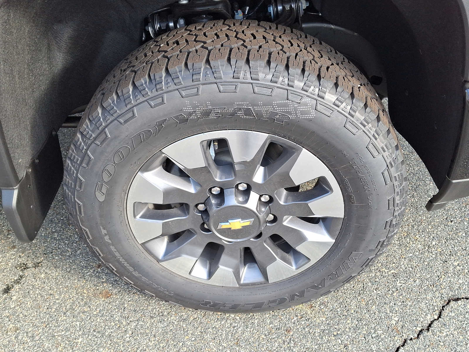 Vehicle image 8 of 22