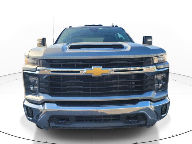 2024 Chevrolet Silverado 2500HD LT Image 2 of 10
