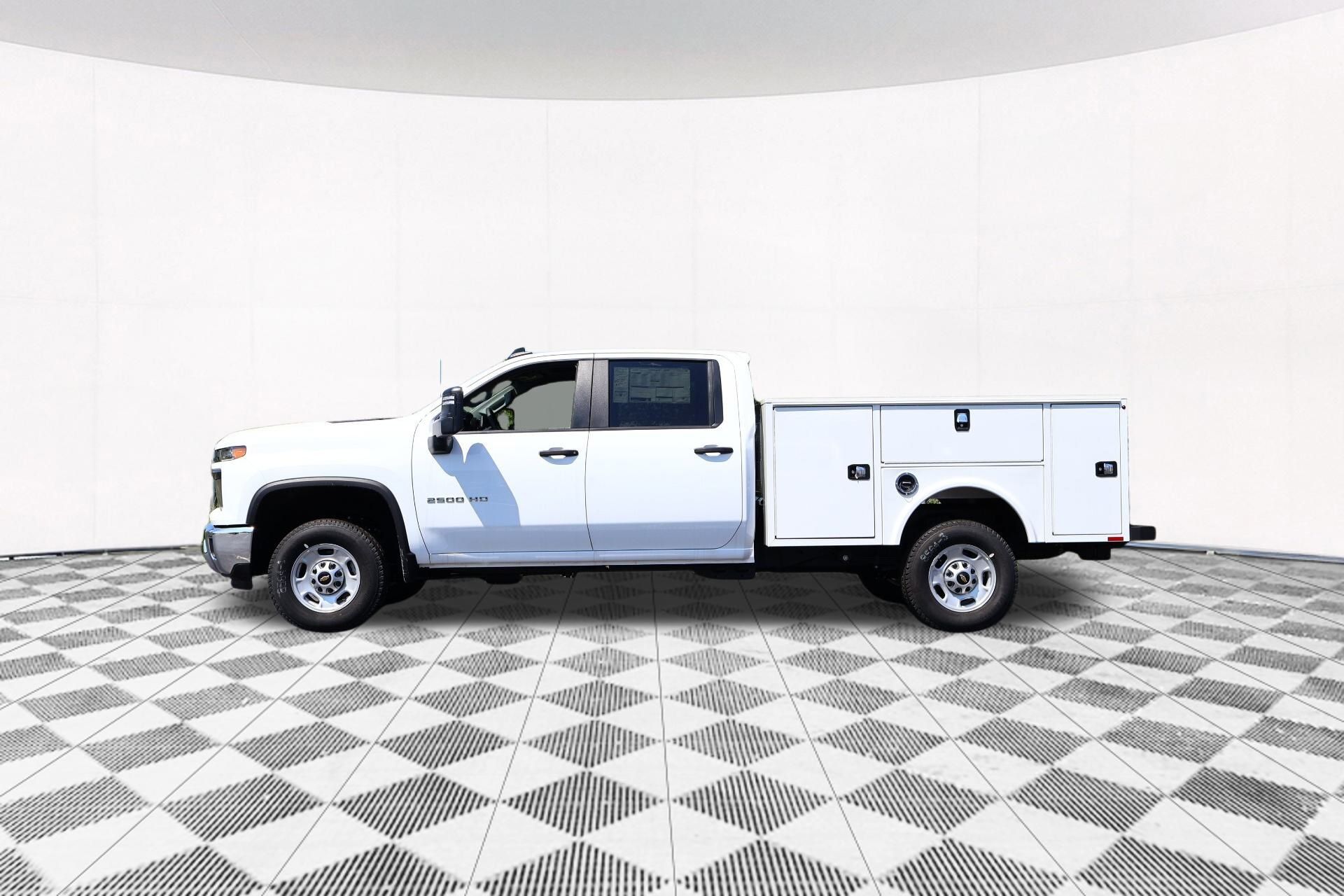 2024 Chevrolet Silverado 2500HD Work Truck Image 8 of 35