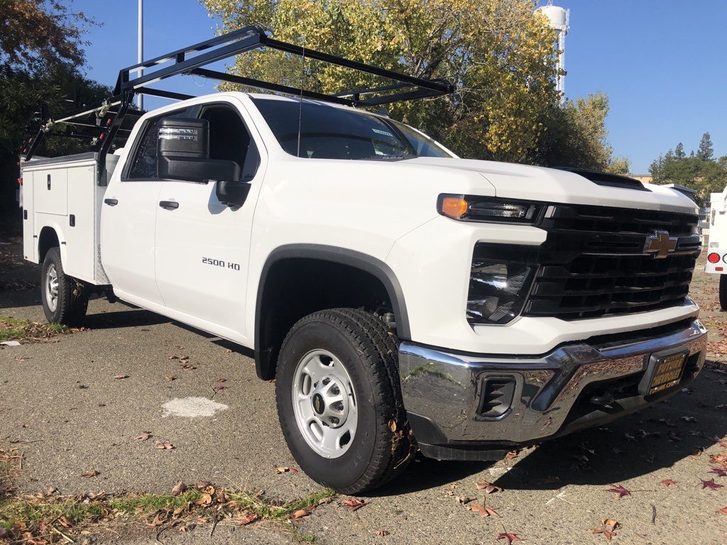 2024 Chevrolet Silverado 2500HD Work Truck Image 4 of 16