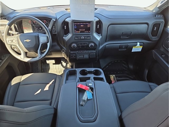 Vehicle image 20 of 32