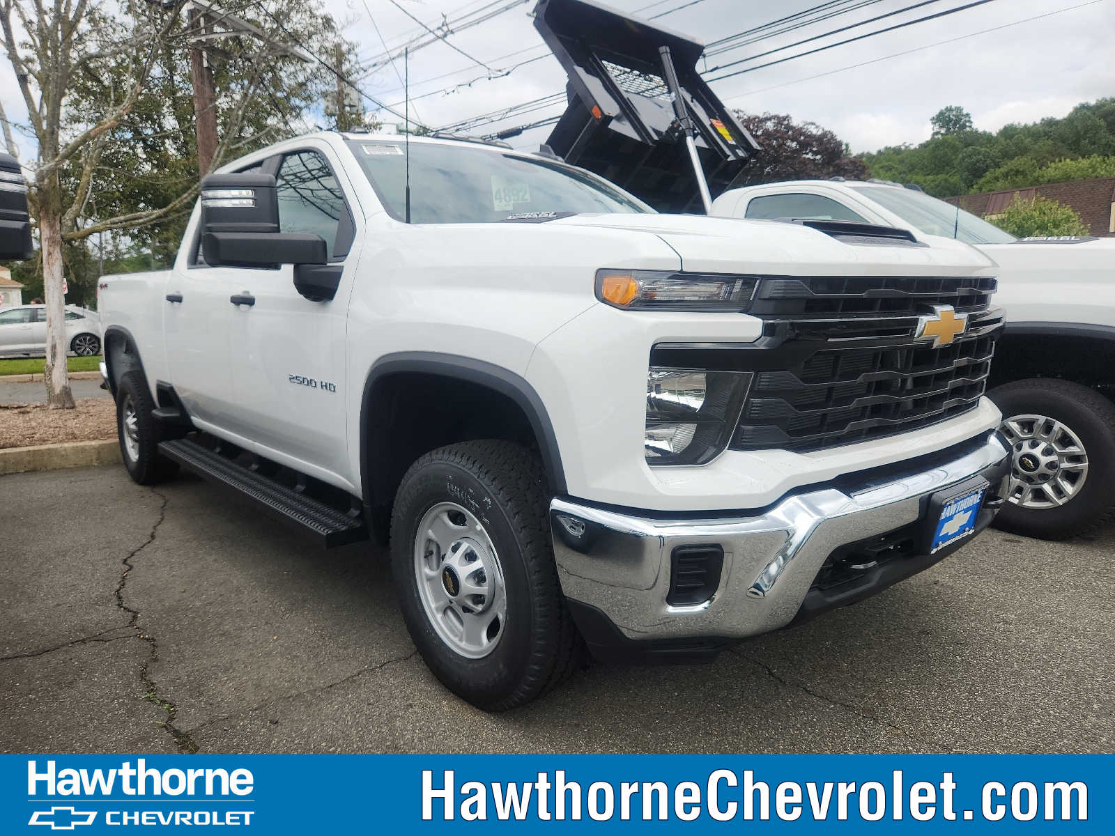 Vehicle image 2 of 10