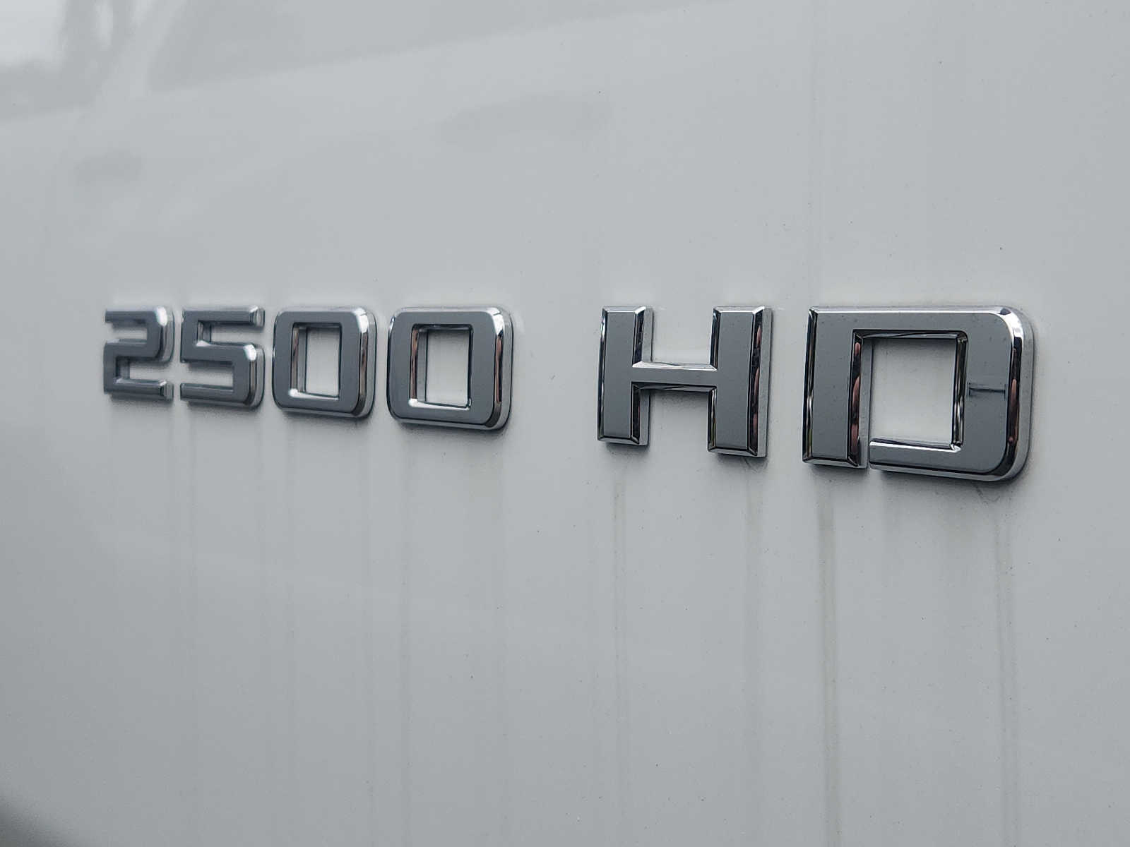 Vehicle image 8 of 10
