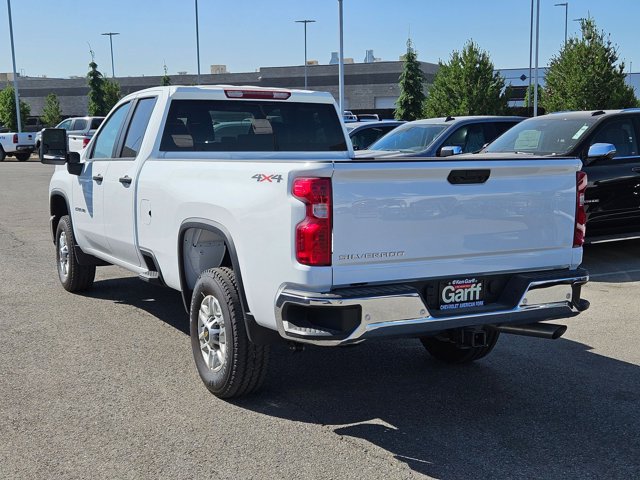 Vehicle image 7 of 25