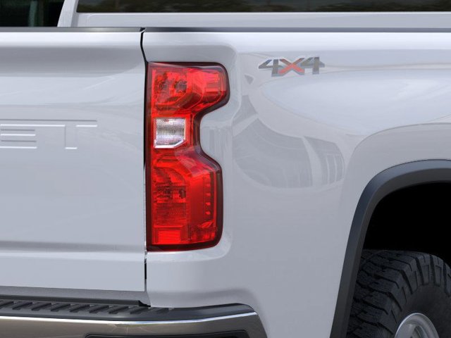 Vehicle image 12 of 25
