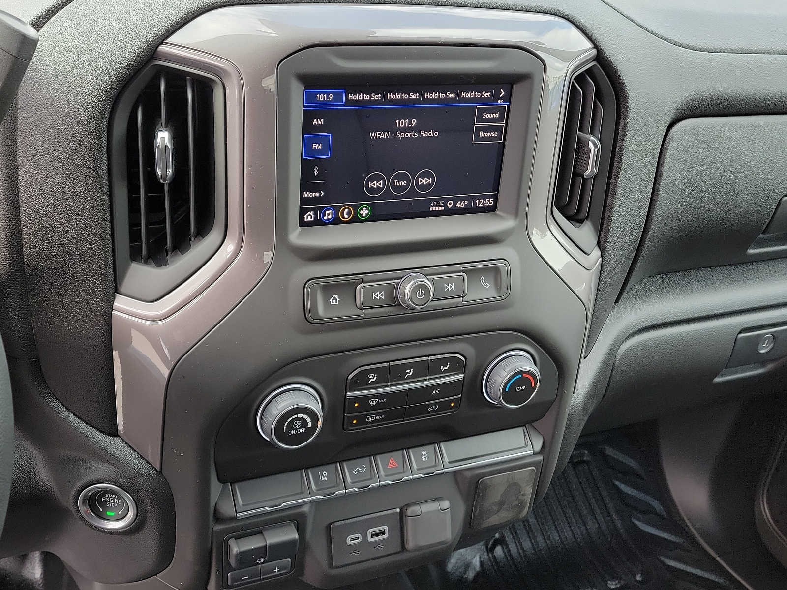 Vehicle image 8 of 13
