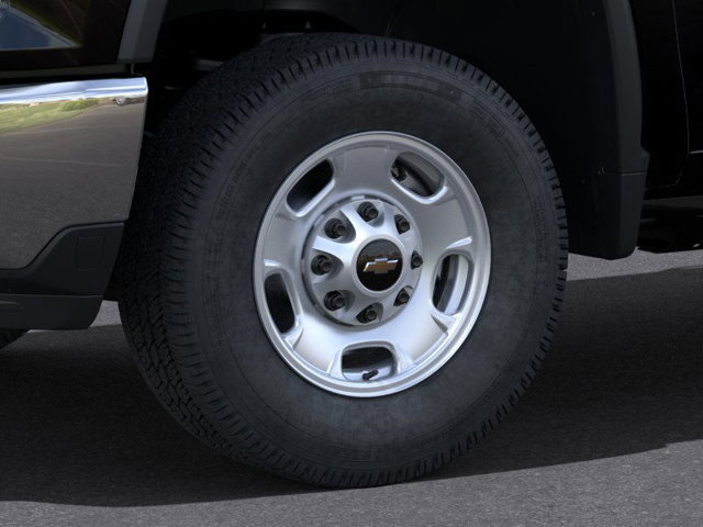 Vehicle image 9 of 24