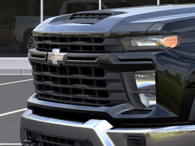 Vehicle image 13 of 24
