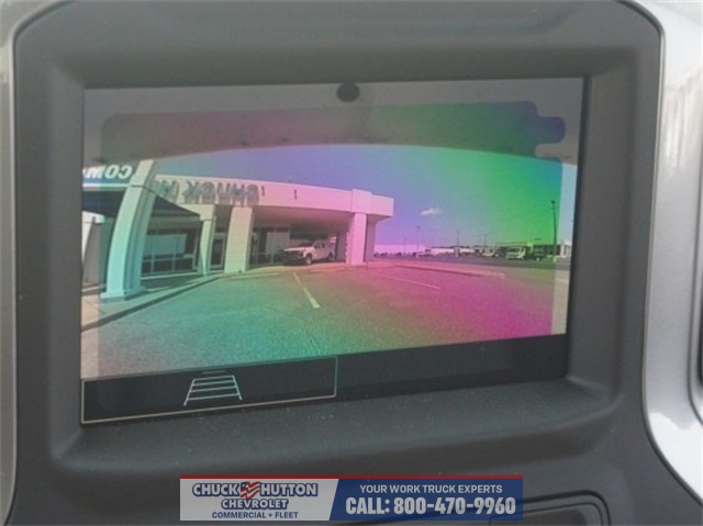 Vehicle image 19 of 34