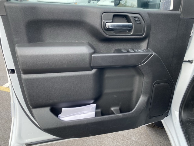 Vehicle image 14 of 35