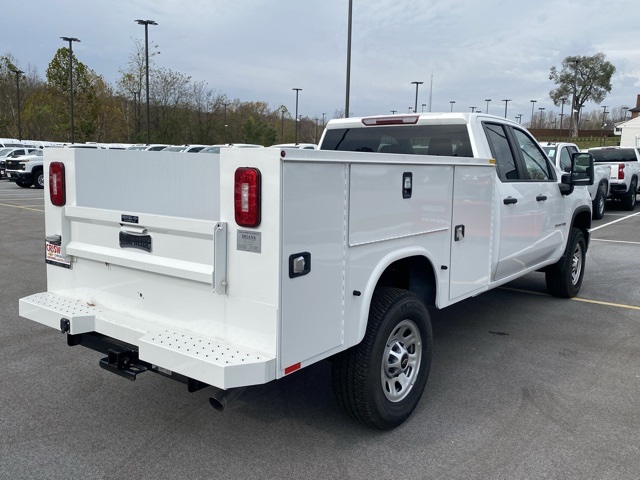 Vehicle image 9 of 35