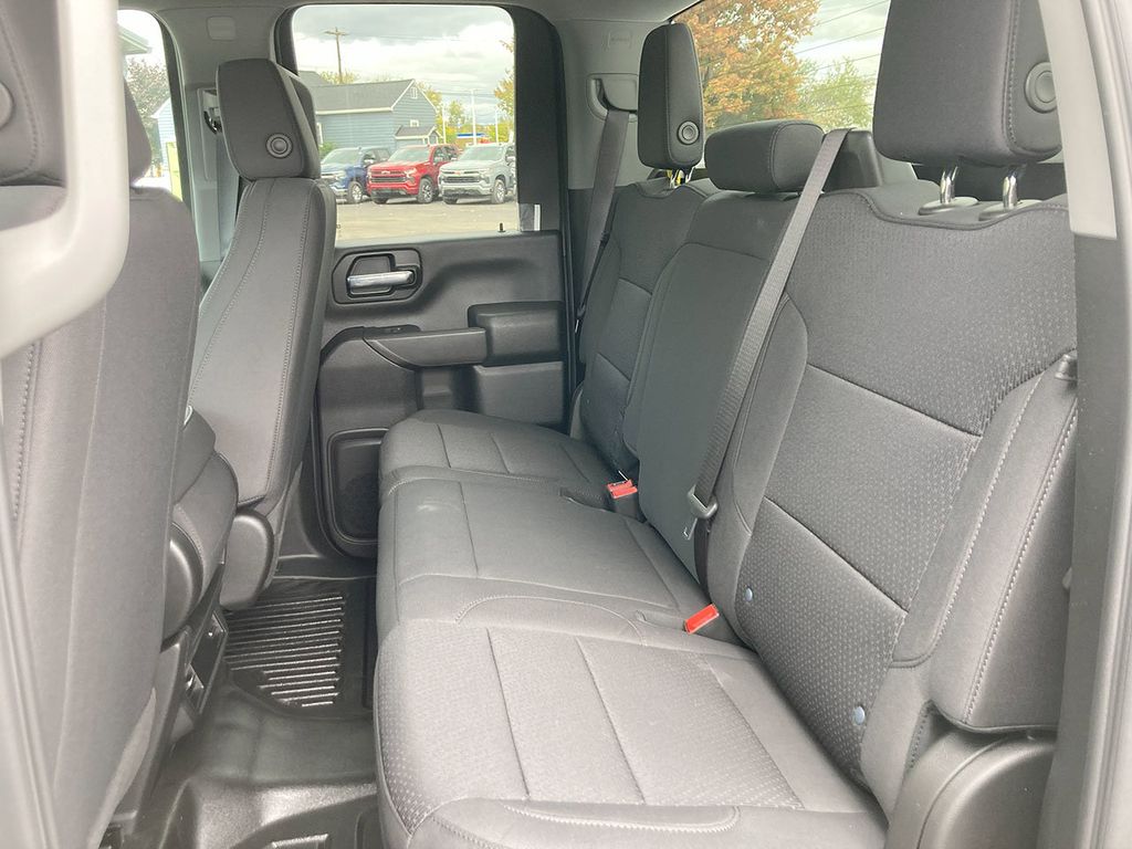 2024 Chevrolet Silverado 3500HD Work Truck Image 17 of 30