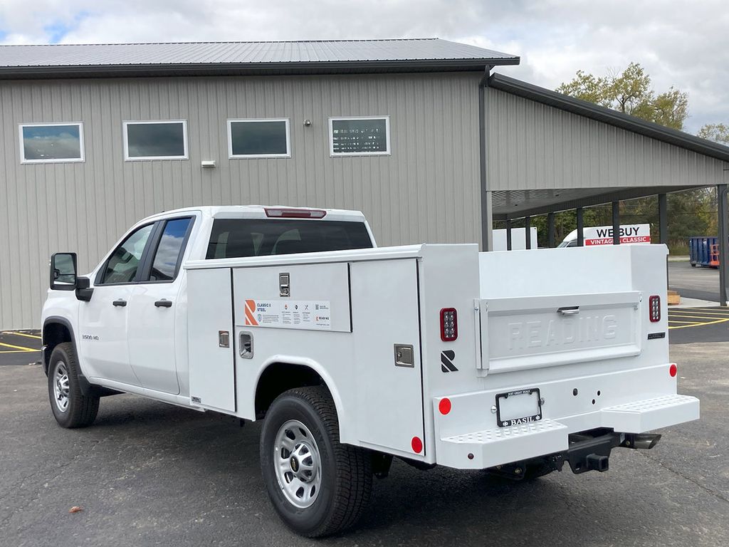 2024 Chevrolet Silverado 3500HD Work Truck Image 8 of 30