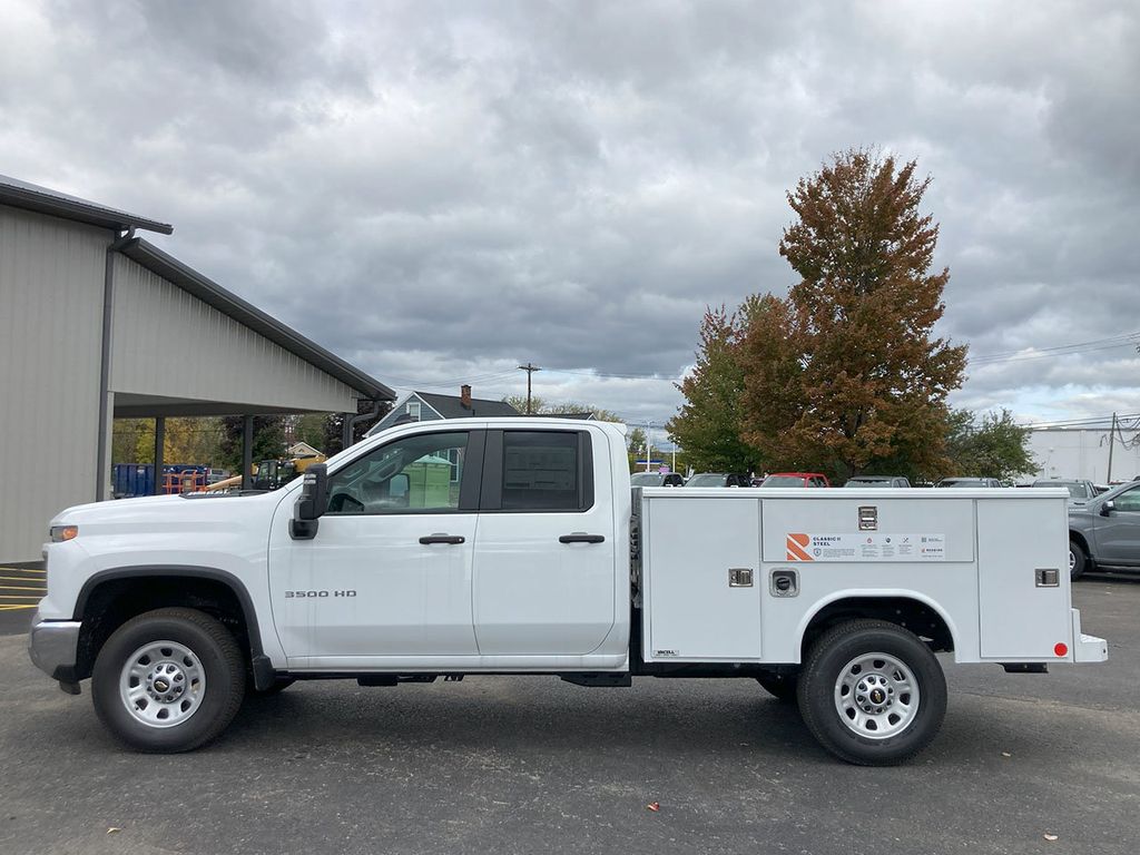 2024 Chevrolet Silverado 3500HD Work Truck Image 9 of 30