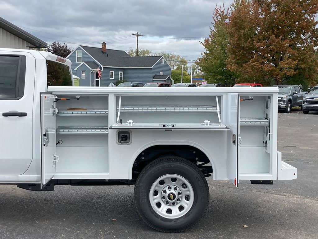 2024 Chevrolet Silverado 3500HD Work Truck Image 11 of 30