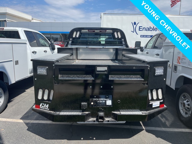 Vehicle image 9 of 11