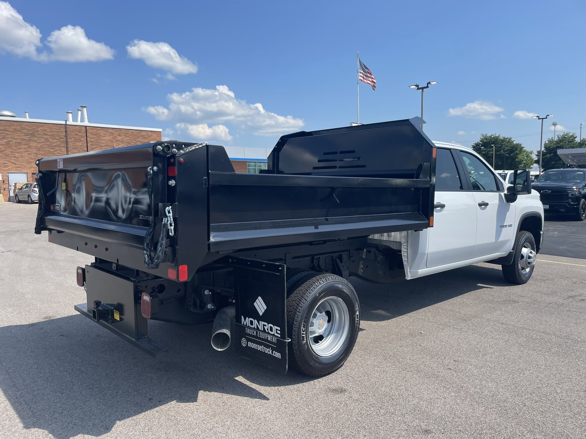 2024 Chevrolet Silverado 3500HD Work Truck Image 5 of 35