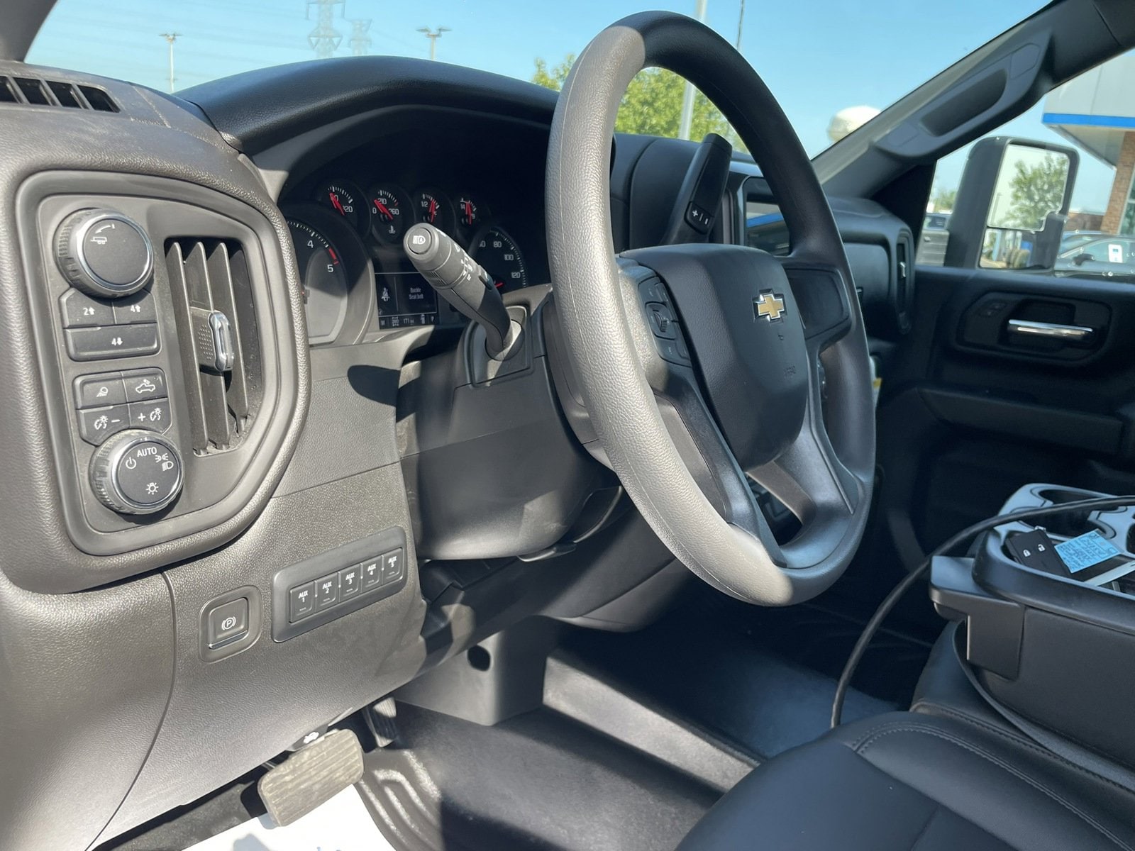 2024 Chevrolet Silverado 3500HD Work Truck Image 24 of 33