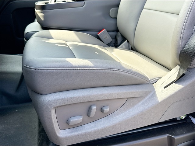2024 Chevrolet Silverado MD Work Truck Image 11 of 25