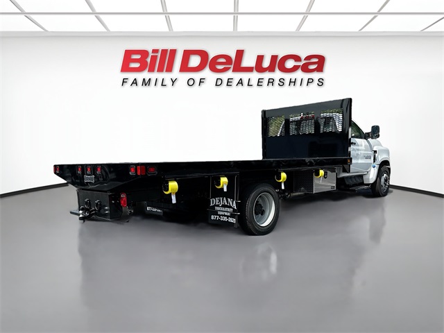 2024 Chevrolet Silverado MD Work Truck Image 4 of 25