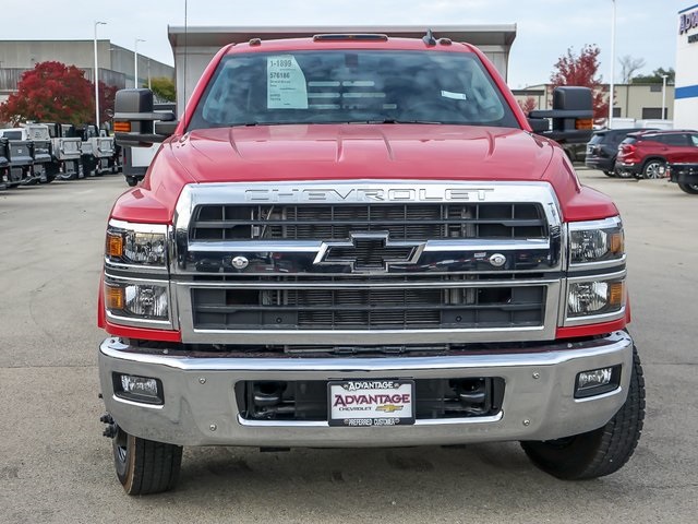2024 Chevrolet Silverado MD Work Truck Image 3 of 28