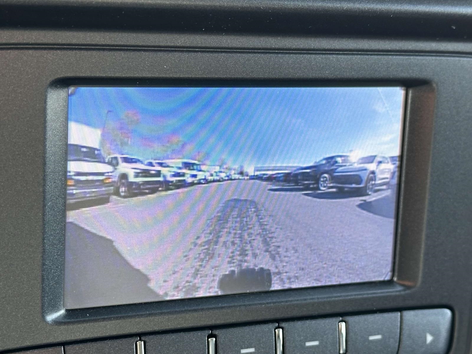 Vehicle image 10 of 21